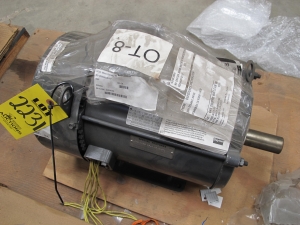 MOTOR, ELECTRIC TYPE, 10 HORSEPOWER, 208-230/460 ELEC RATING, 3515 RPM, 215T FRAME, 26.8-24.0/12.0 AMPS, TEFC ENCLOSURE, 1.15 SERVICE FACTOR. CW/CCW, 89.5 EFFICIENCY, PART # 3KX08 (W-44) LOADING & HANDLING FEE $15-